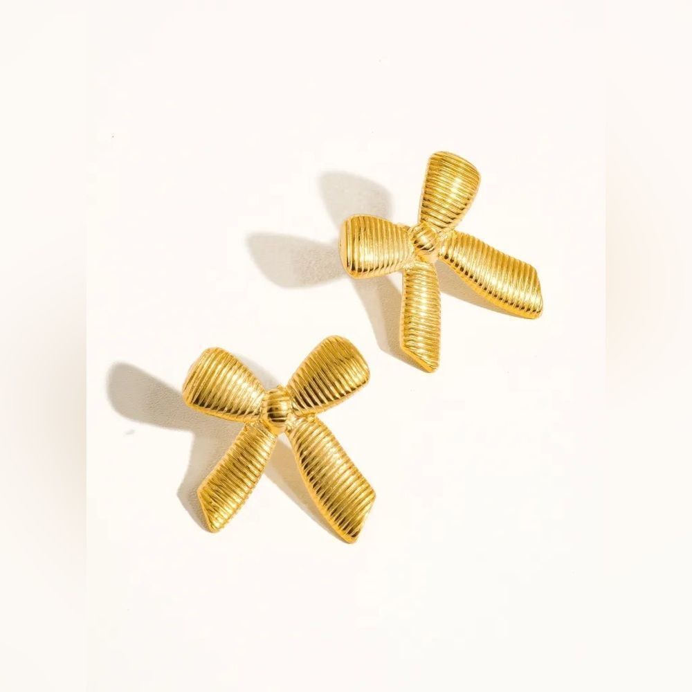 Bow earrings N766